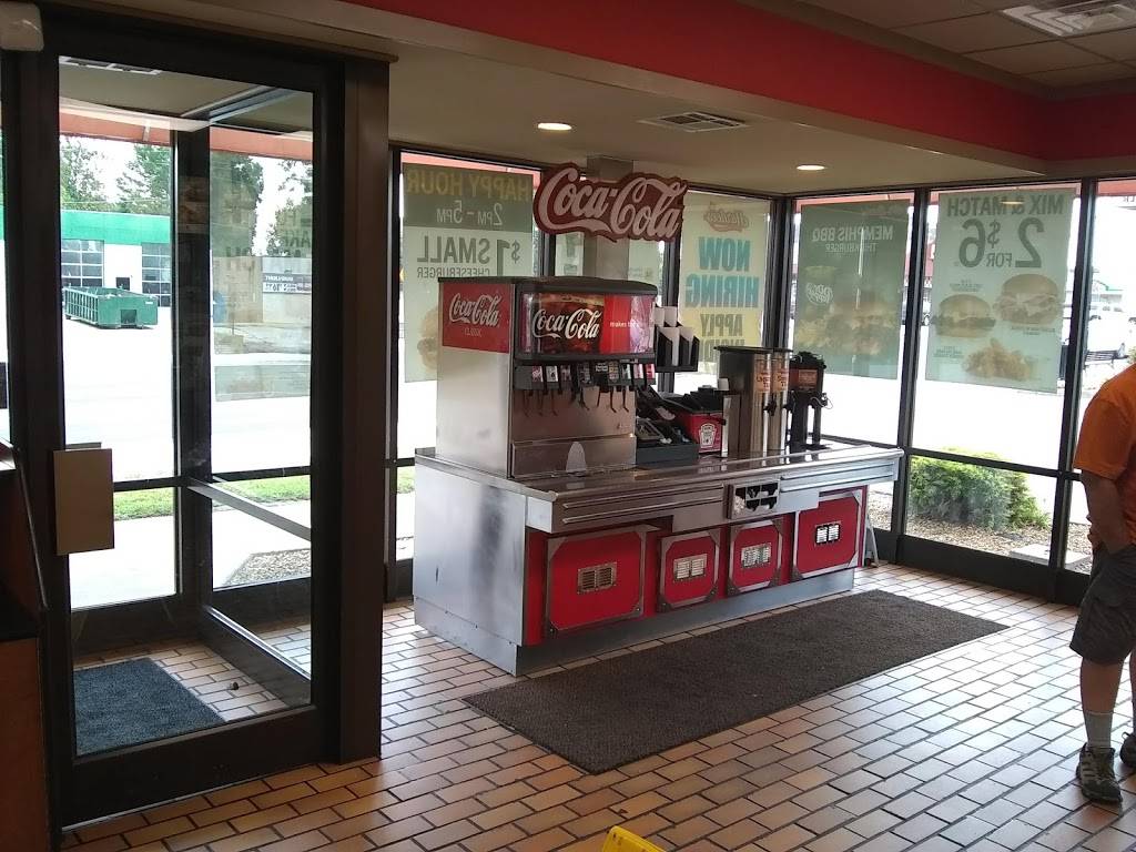 Hardees | restaurant | 1810 S Main St, Joplin, MO 64804, USA | 4176235808 OR +1 417-623-5808