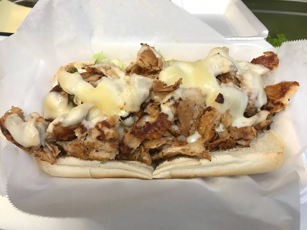 Meltz Philly Steaks | restaurant | 101 Clearview Cir #750, Butler, PA 16001, USA | 4123453491 OR +1 412-345-3491