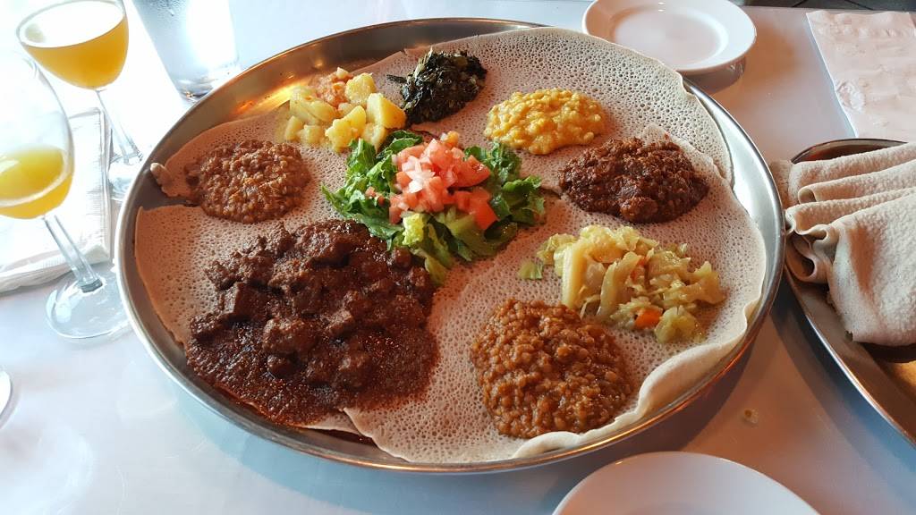 Ethiopian Diamond II | restaurant | 7537 N Clark St, Chicago, IL 60626, USA | 7737642200 OR +1 773-764-2200