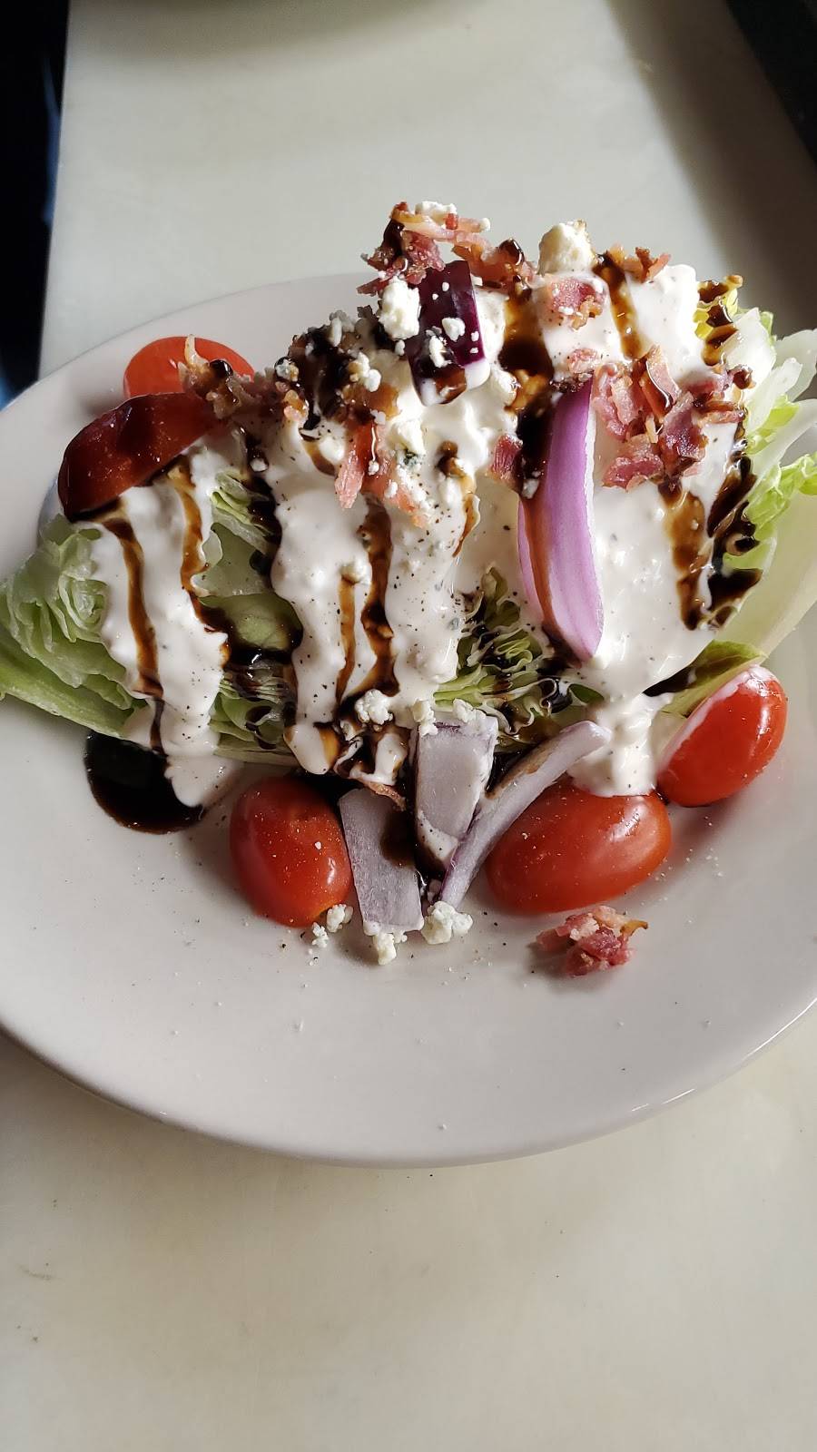 Hale House | restaurant | 212 Hale St, Charleston, WV 25301, USA | 3043468161 OR +1 304-346-8161