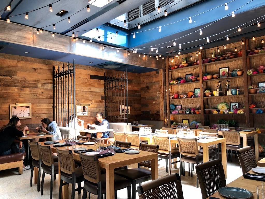 Dos Caminos | restaurant | 475 W Broadway, New York, NY 10012, USA | 2122774300 OR +1 212-277-4300