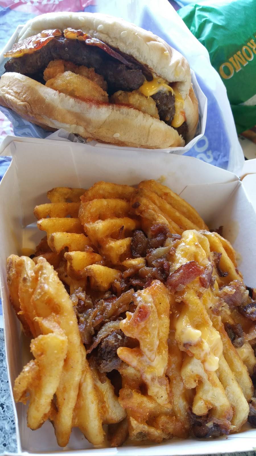 Carls JR | restaurant | 1752 Pacific Coast Hwy, Lomita, CA 90717, USA | 3103263036 OR +1 310-326-3036