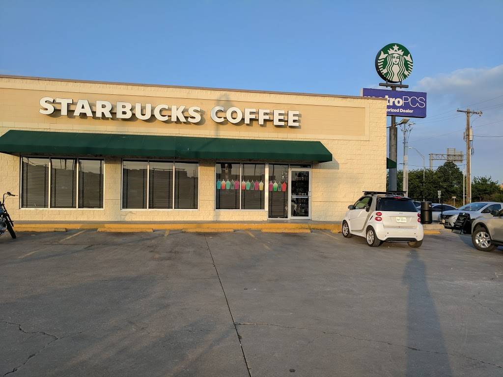 Starbucks | cafe | 697 S Walnut Ave, New Braunfels, TX 78130, USA | 8306292965 OR +1 830-629-2965