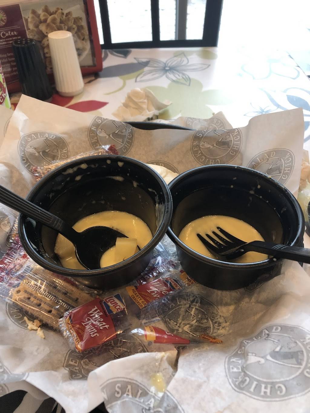 Chicken Salad Chick | restaurant | 1101 International Pkwy #1511, Lake Mary, FL 32746, USA | 4074497799 OR +1 407-449-7799