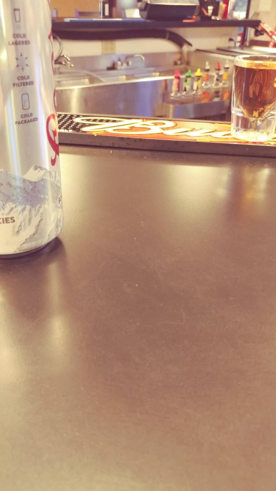 East Side Eddies Neighborhood Bar & Grill | restaurant | 3517 E 26th St, Des Moines, IA 50317, USA | 5157773401 OR +1 515-777-3401