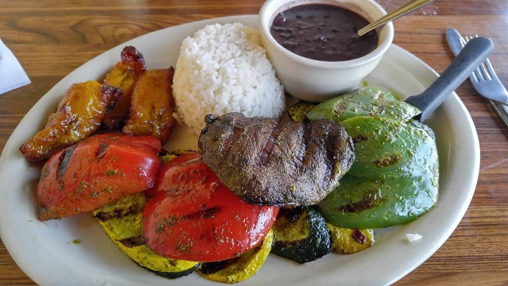 Casa Colombia | restaurant | 2409 E 7th St, Austin, TX 78702, USA | 5124959425 OR +1 512-495-9425