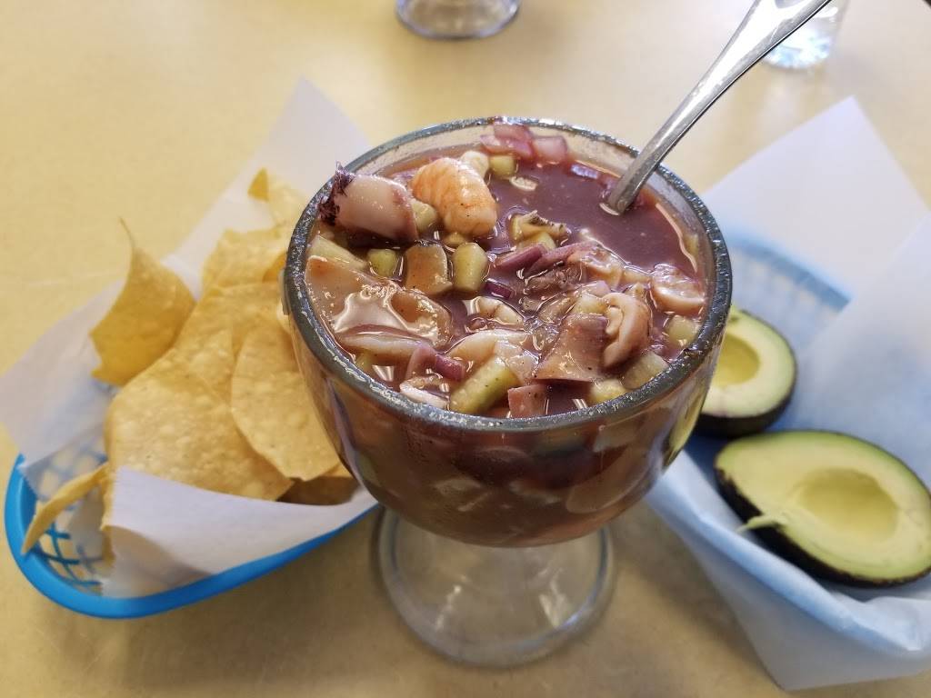 Mariscos Fily | restaurant | 6530 W Glendale Ave, Glendale, AZ 85301, USA | 6235053224 OR +1 623-505-3224
