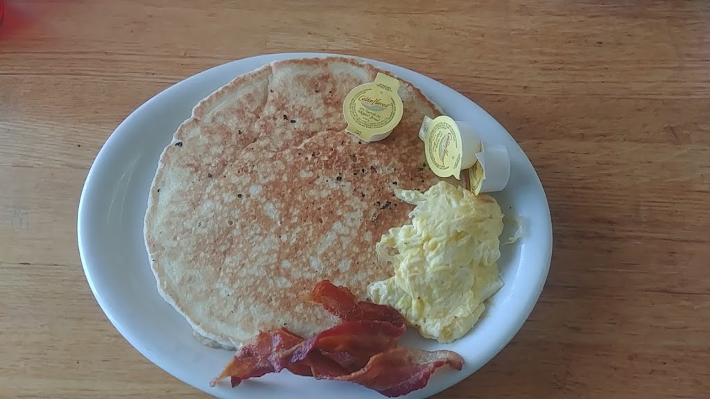 Coastal Seafood Restaurant | restaurant | 1305 Coastal Hwy, Panacea, FL 32346, USA | 8509842933 OR +1 850-984-2933