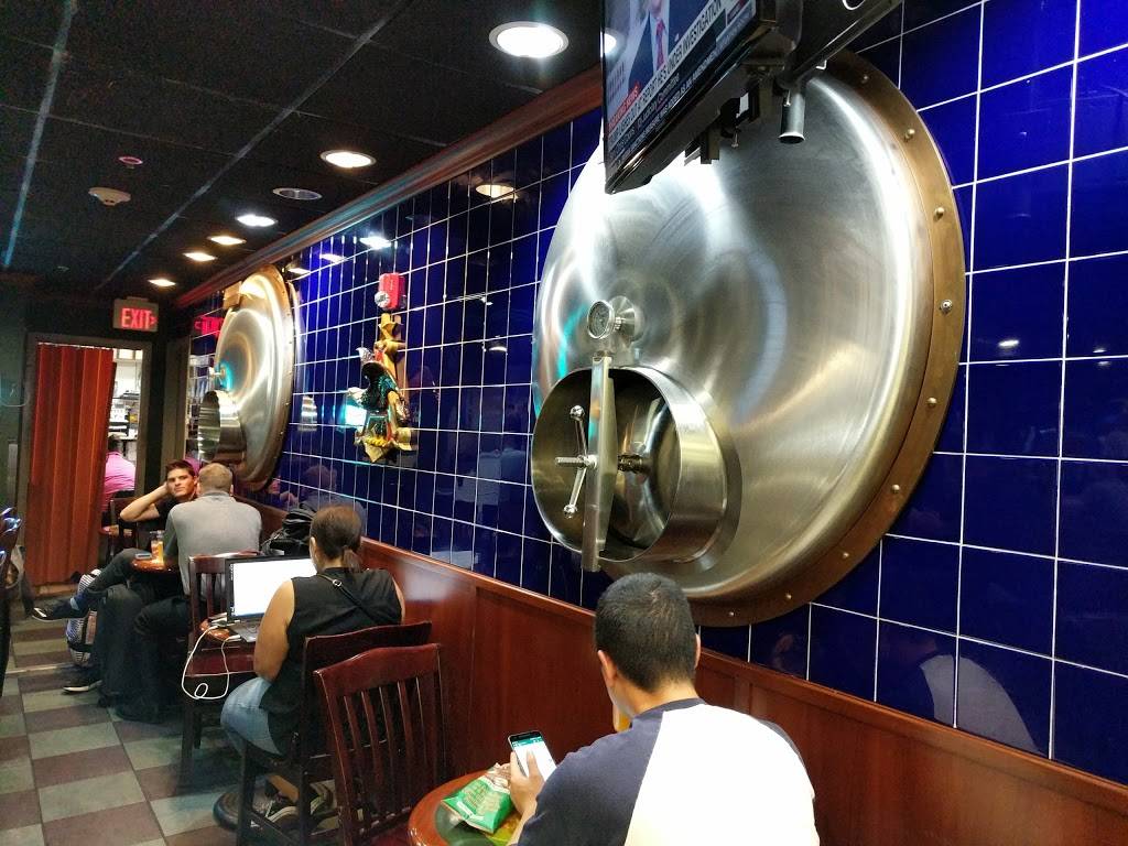 Budweiser Brew House | restaurant | Terminal G - Central Terminal, Miami International Airport (MIA), 2100 NW 42nd Ave Gate G10, Miami, FL 33126, USA | 3058694828 OR +1 305-869-4828