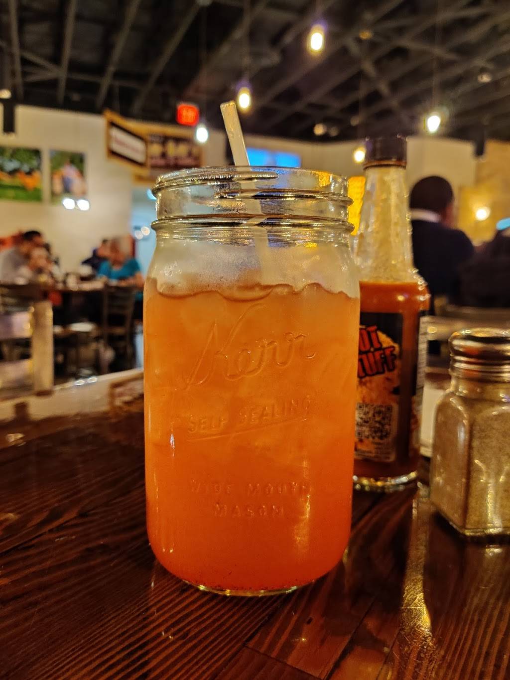 Lo-Los Chicken & Waffles | restaurant | 2040 N Rainbow Blvd, Las Vegas, NV 89108, USA | 7024834311 OR +1 702-483-4311