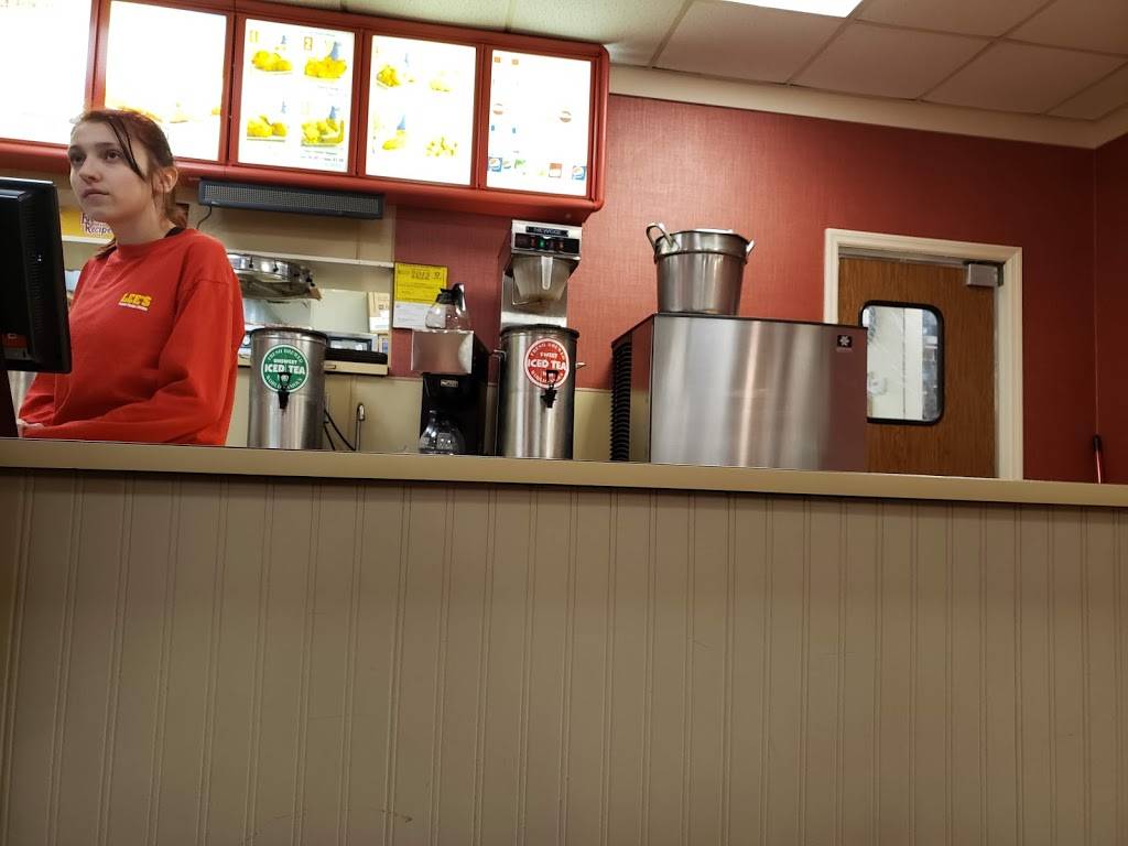 Wendys | restaurant | 410 N St Joseph Ave, Evansville, IN 47712, USA | 8124248737 OR +1 812-424-8737