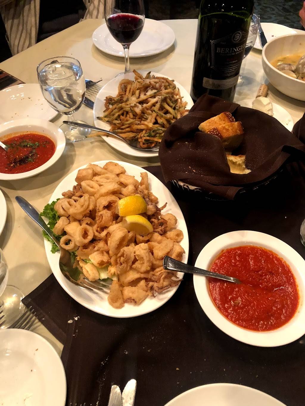 Ponte Vecchio Italian Seafood Grille | restaurant | 3863 County Rd 516, Old Bridge, NJ 08857, USA | 7326071650 OR +1 732-607-1650