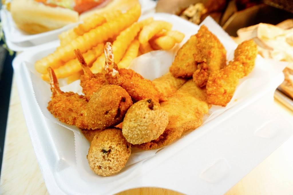 Carolina Grill of Easley | restaurant | 102 Fleetwood Dr, Easley, SC 29640, USA | 8648559537 OR +1 864-855-9537