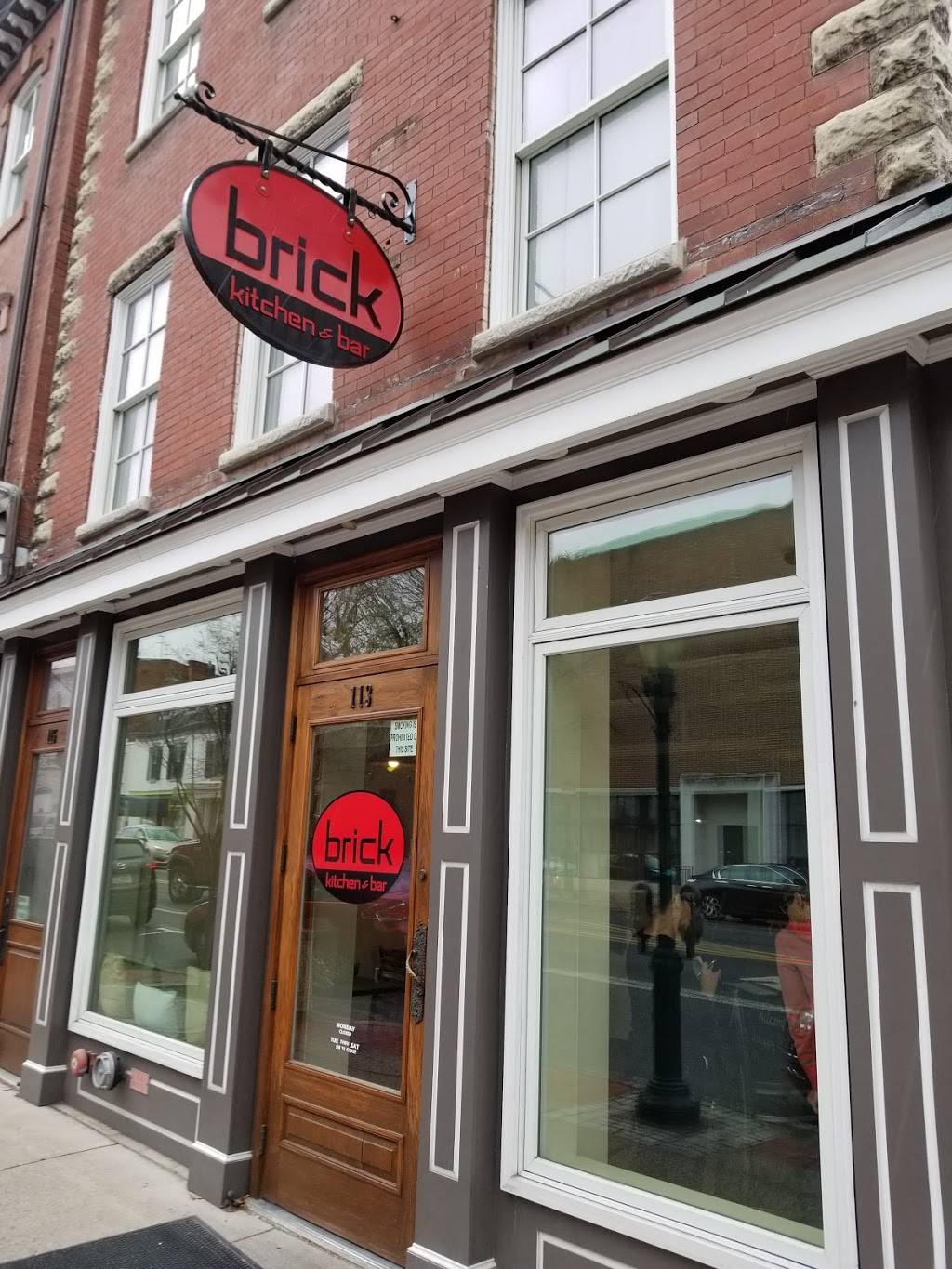 Brick Kitchen & Bar | restaurant | 113 W High St, Carlisle, PA 17013, USA | 7174624567 OR +1 717-462-4567