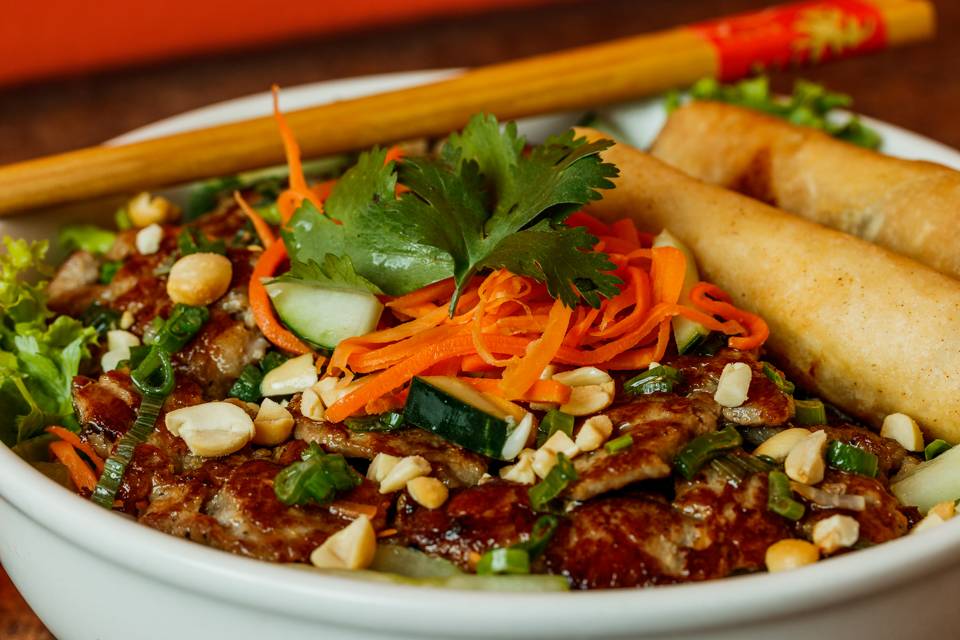 Bun You Banh Mi | restaurant | 18333 Egret Bay Blvd #135, Houston, TX 77058, USA | 2819579659 OR +1 281-957-9659