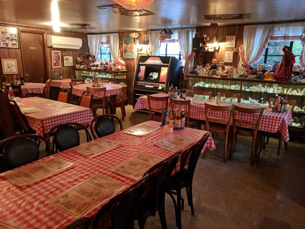 Bar-B-Q Ranch | restaurant | 3311 N Valley Pike, Harrisonburg, VA 22802, USA | 5404343296 OR +1 540-434-3296