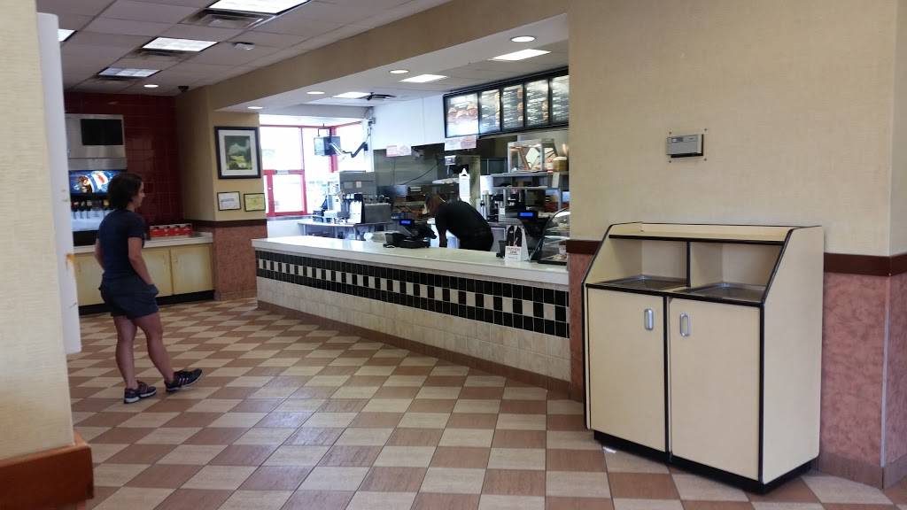 Arbys | restaurant | 7410 Assateague Dr, Jessup, MD 20794, USA | 3016211145 OR +1 301-621-1145