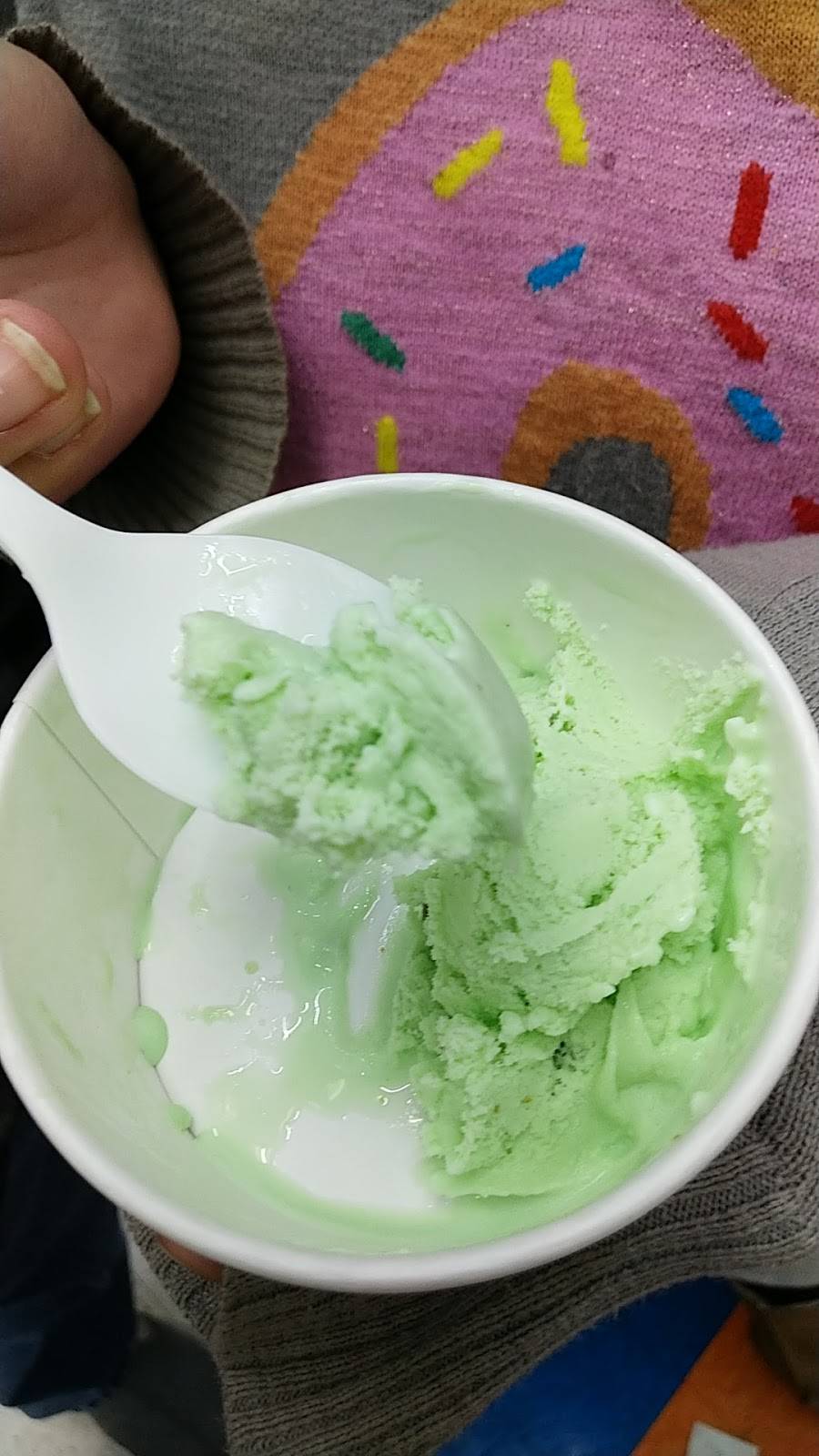 Golden Pizza | meal delivery | 1200 E Highland Ave, San Bernardino, CA 92404, USA | 9098834000 OR +1 909-883-4000