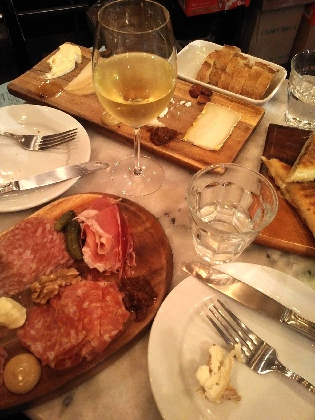 Mignon | restaurant | 128 E 6th St, Los Angeles, CA 90014, USA | 2134890131 OR +1 213-489-0131