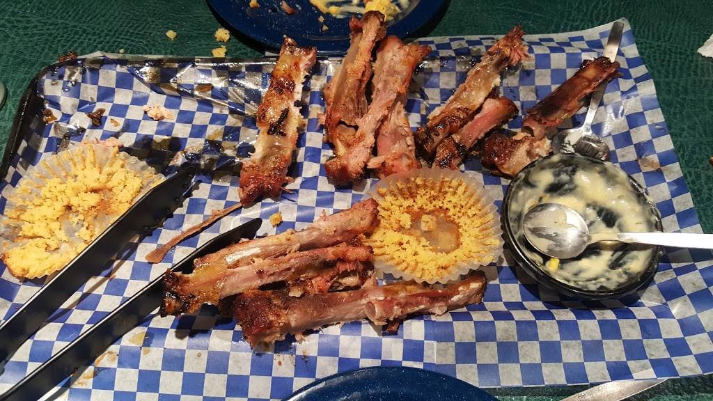 Blue Moon BBQ | restaurant | 711 Park Ave, Lebanon, TN 37087, USA | 6154447920 OR +1 615-444-7920