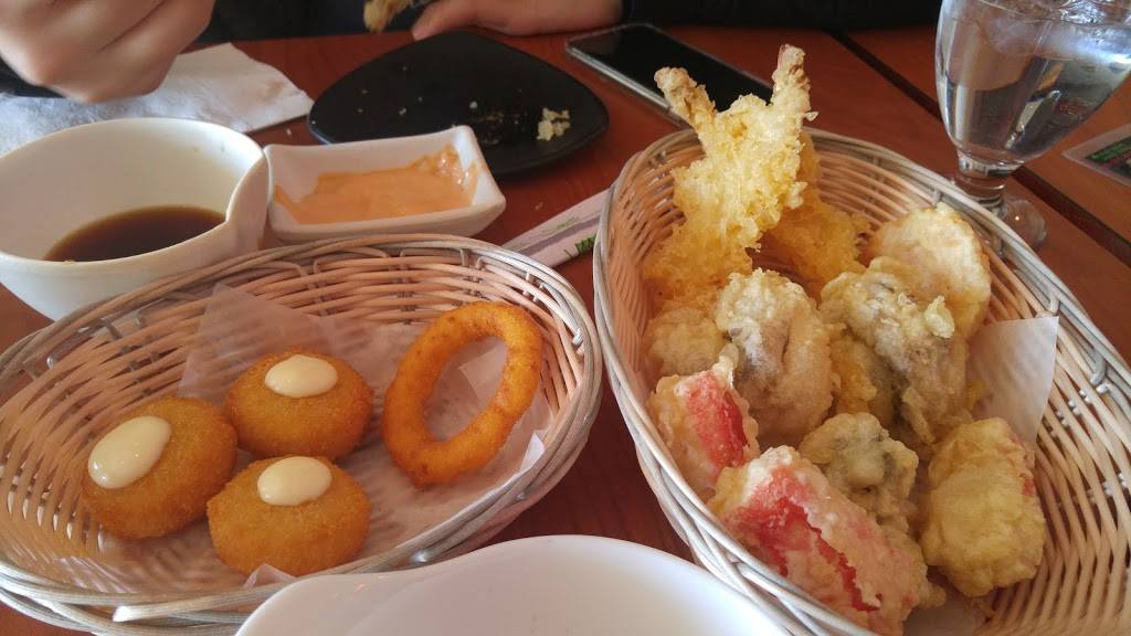 Sapporo Sushi Bar | restaurant | 1220 Rue Yves-Blais, Terrebonne, QC J6V 1P7, Canada | 4506577232 OR +1 450-657-7232