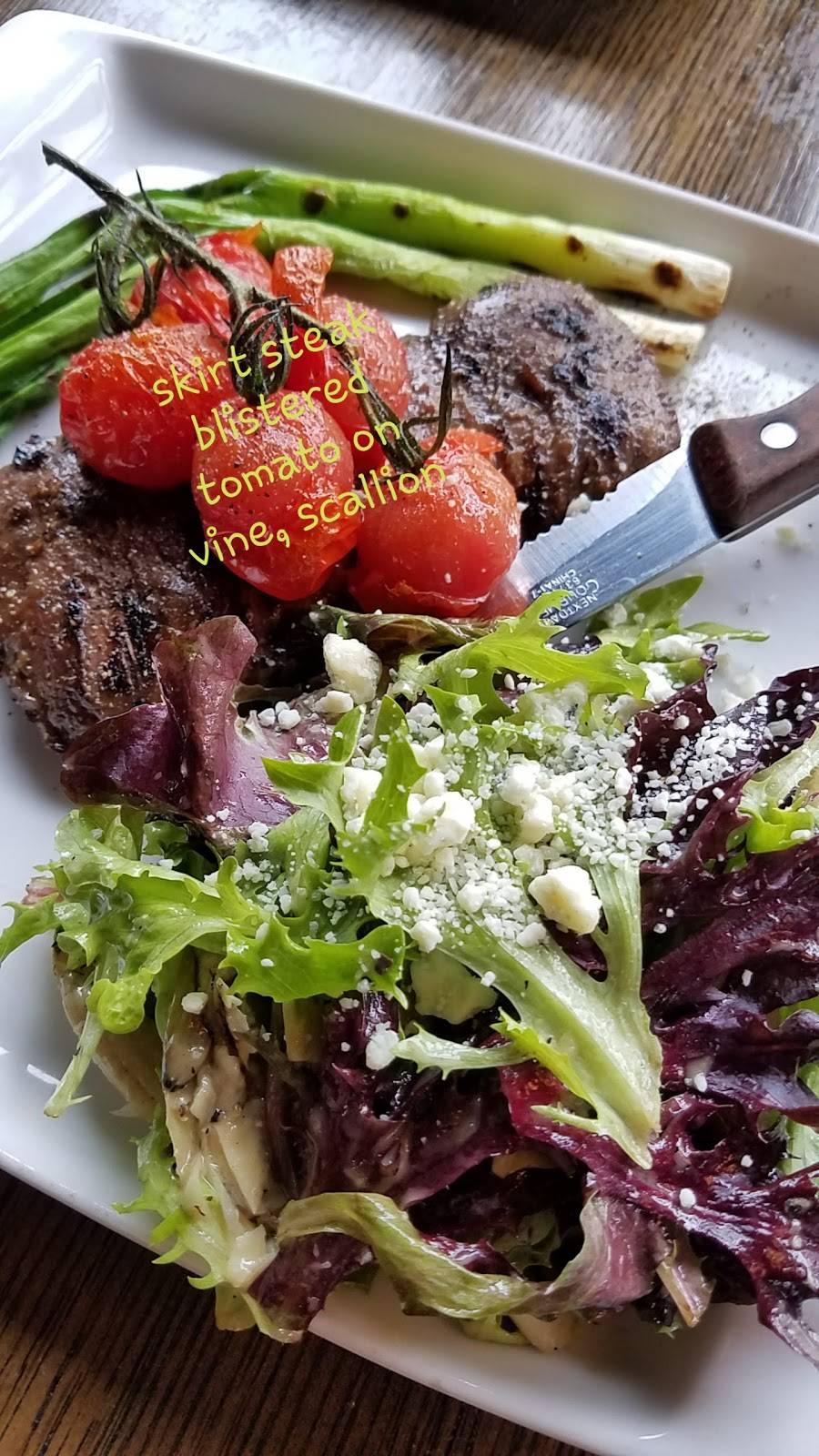 Lady Gregorys Irish Bar & Restaurant | restaurant | 5260 N Clark St, Chicago, IL 60640, USA | 7732715050 OR +1 773-271-5050