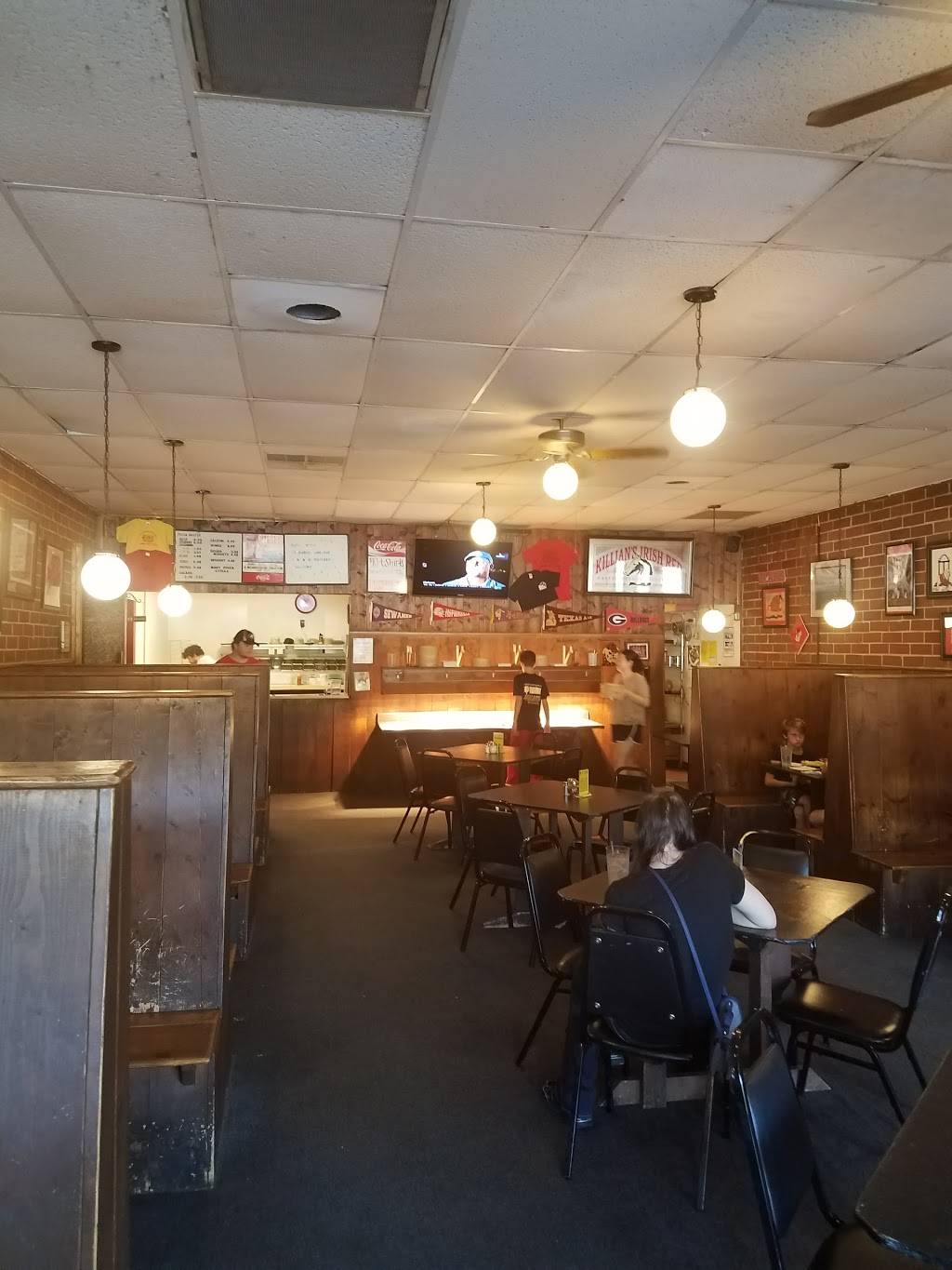 Mama Sids Pizza | restaurant | 2240 Barnett Shoals Rd, Athens, GA 30605, USA | 7065496100 OR +1 706-549-6100