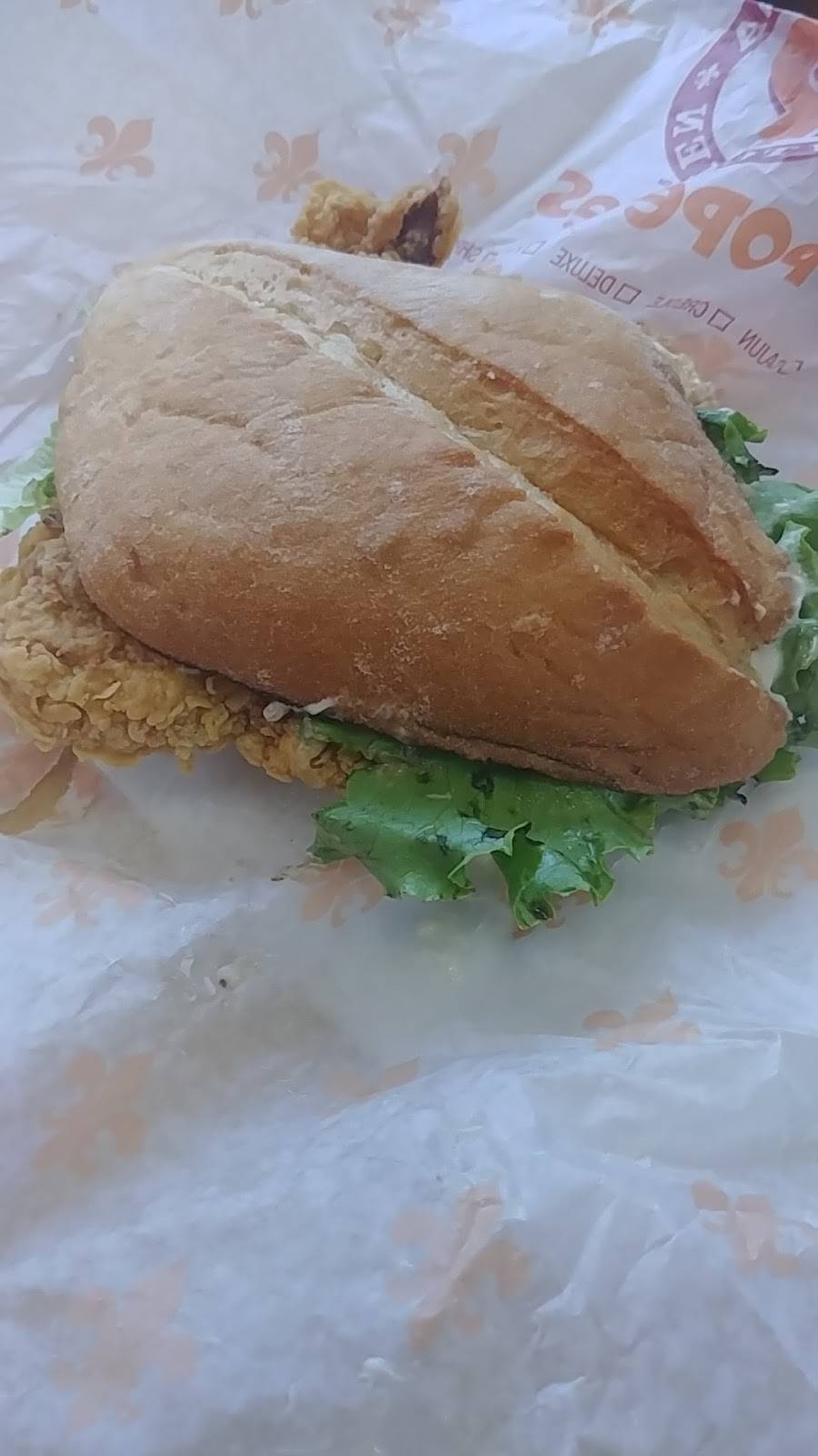 Popeyes Louisiana Kitchen | restaurant | 1365 Wilson Rd N, Oshawa, ON L1K 2Z5, Canada | 9052450680 OR +1 905-245-0680