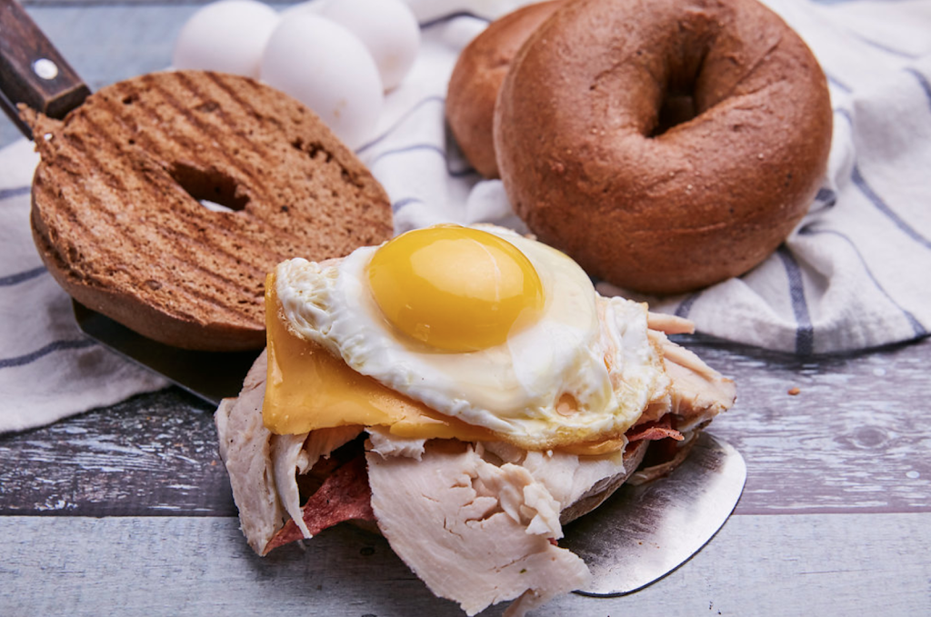 Om Nom Organics | restaurant | 10250 Constellation Blvd, Los Angeles, CA 90067, USA | 2016187809 OR +1 201-618-7809