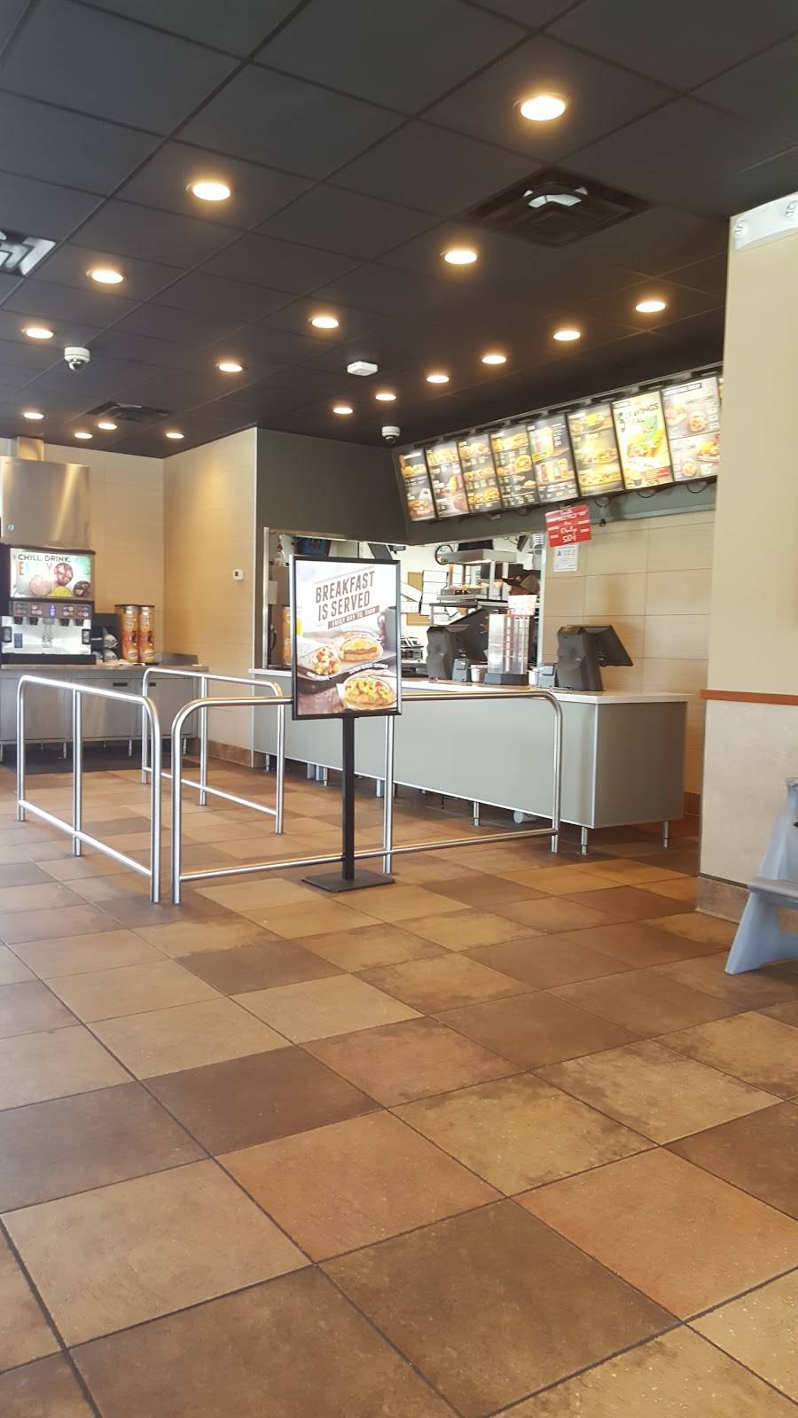 Taco Bell | meal takeaway | 2644 Sunset Ave, Rocky Mount, NC 27804, USA | 2524430747 OR +1 252-443-0747