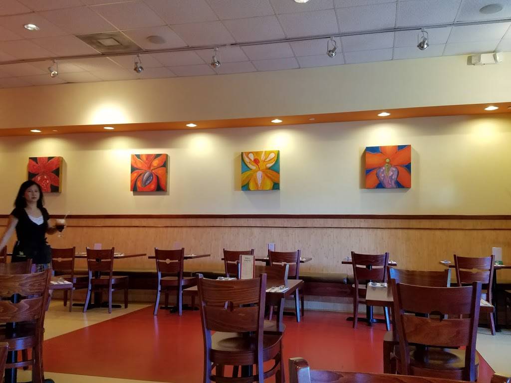 Durian Durian Fusion Thai Cuisine | restaurant | 10743 Narcoossee Rd A20, Orlando, FL 32832, USA | 4072822992 OR +1 407-282-2992