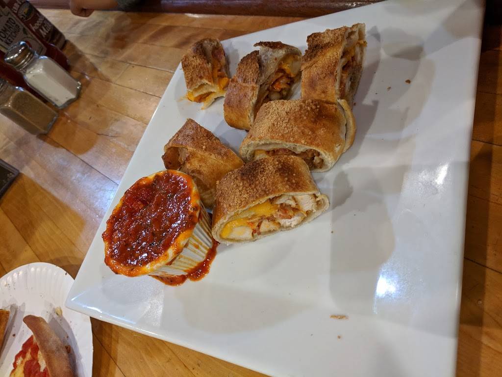 Roys Deli & Market, Inc | restaurant | 1 Allyson Way, Allentown, NJ 08501, USA | 6092230421 OR +1 609-223-0421