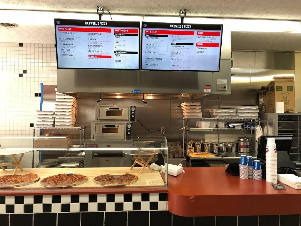 Maxwells Pizza Express | restaurant | 2497 East Pike Adamsville Exit 157, Zanesville, OH 43701, USA | 7408688404 OR +1 740-868-8404