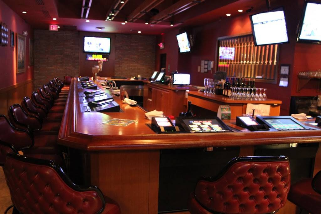 Village Pub | restaurant | 10900 S Eastern Ave, Henderson, NV 89052, USA | 7022160850 OR +1 702-216-0850