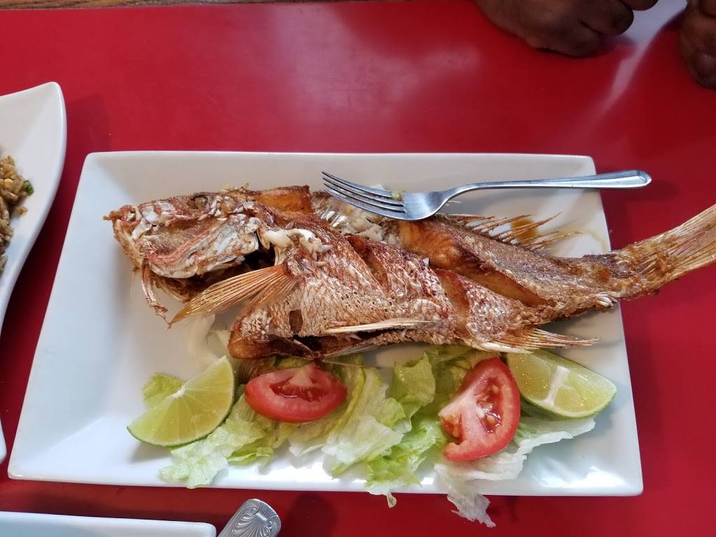 La Peruanita Restaurant | restaurant | 16630 NE 2nd Ave, Miami, FL 33162, USA | 7865659530 OR +1 786-565-9530