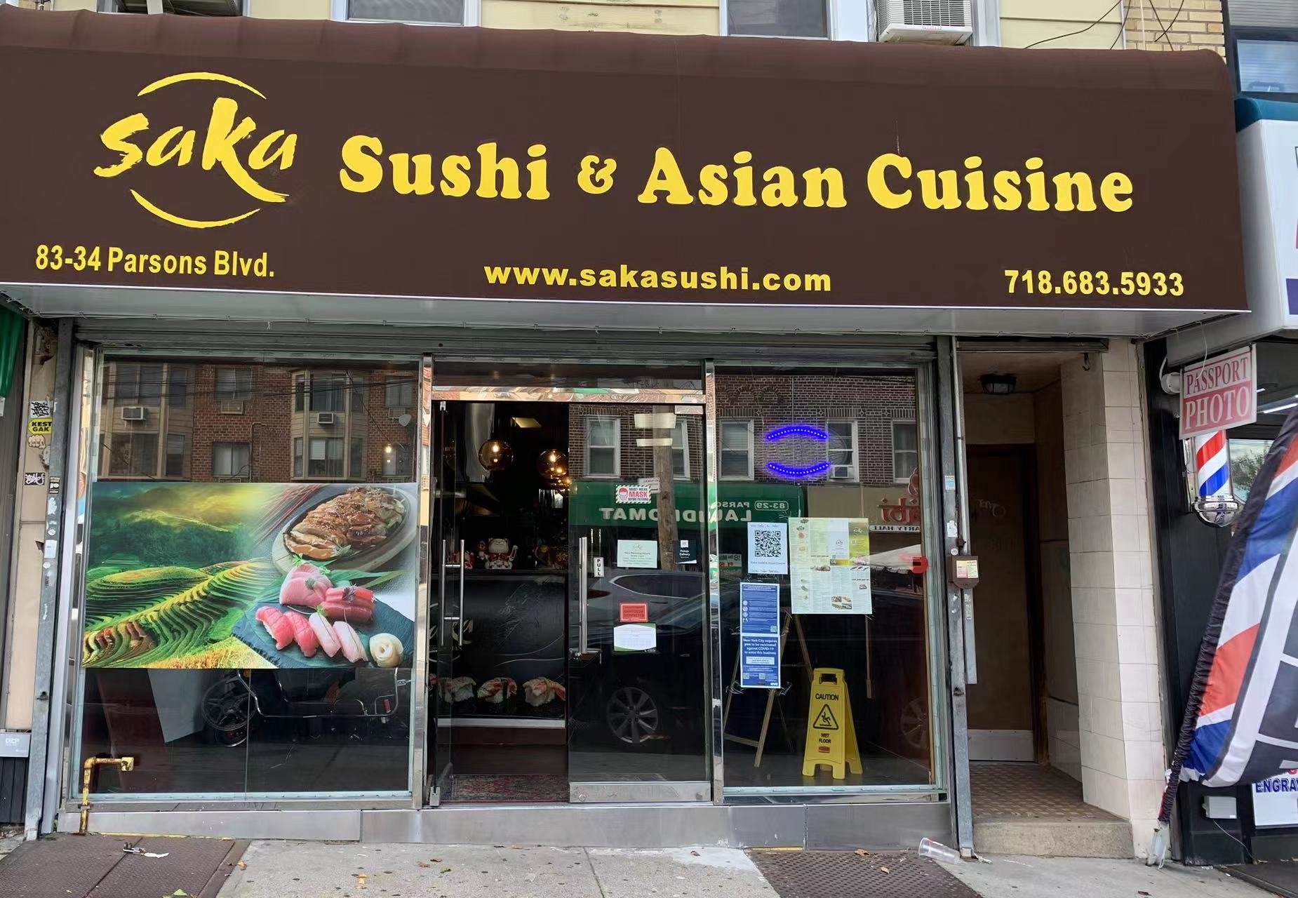 Saka Sushi & Asian Cusine | restaurant | 83-34 Parsons Blvd, Queens, NY 11432, United States | 7186835933 OR +1 718-683-5933