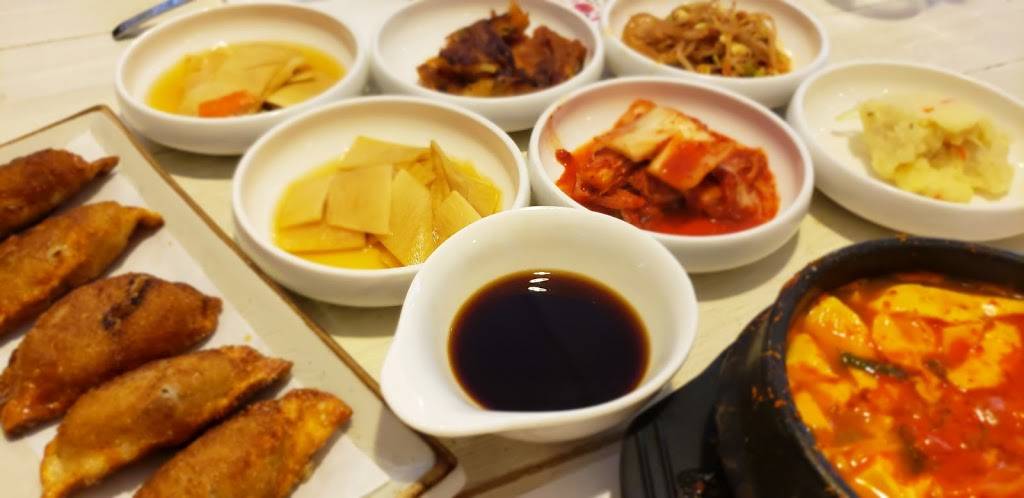 Grandma Kims Family Diner | restaurant | 8384 Topanga Canyon Blvd, Canoga Park, CA 91304, USA | 8183461590 OR +1 818-346-1590