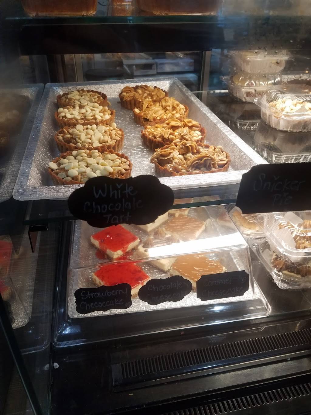 Cocowhip by Fourteen | restaurant | 1401 Brickell Ave #130, Miami, FL 33131, USA | 7864093107 OR +1 786-409-3107