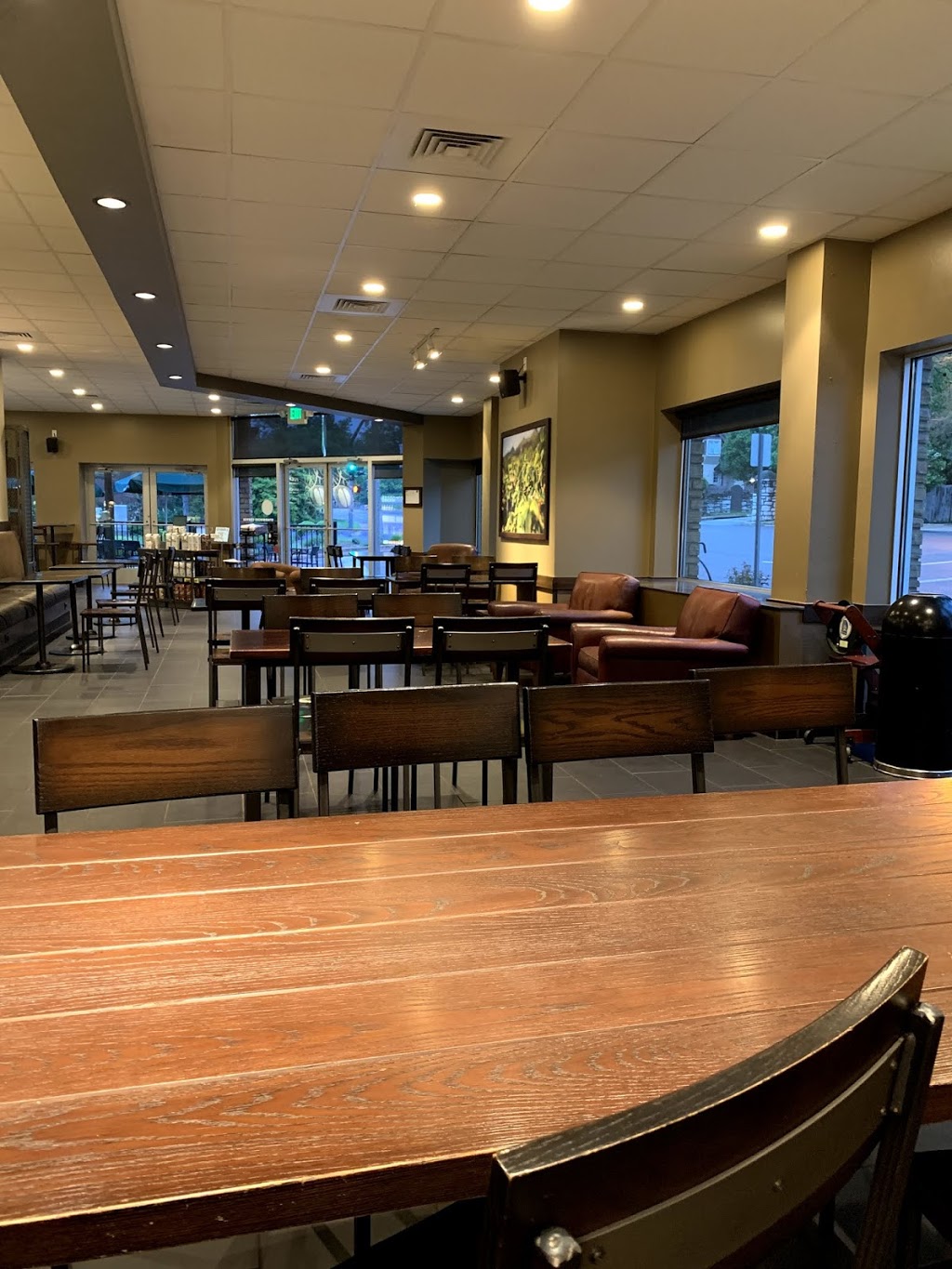 Starbucks | cafe | 7645 Wydown Blvd, Clayton, MO 63105, USA | 3147258527 OR +1 314-725-8527