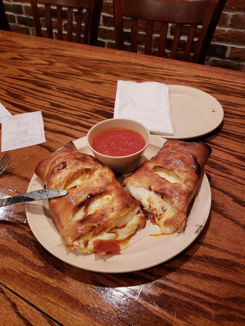 Eddys Pizza Restaurant | restaurant | 2108 W 15th St, Plano, TX 75075, USA | 9724246706 OR +1 972-424-6706