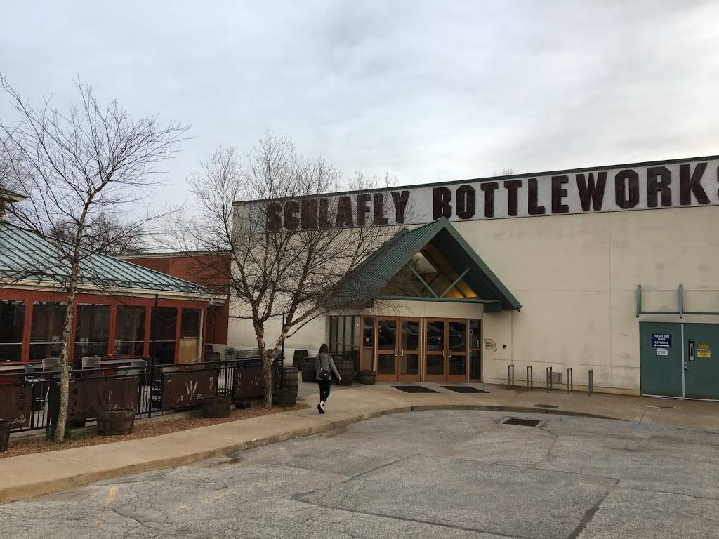 Schlafly Bottleworks | restaurant | 7260 Southwest Ave, Maplewood, MO 63143, USA | 3142412337 OR +1 314-241-2337