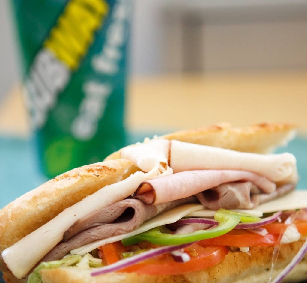 Subway | restaurant | 1307 W Glen Ave, Peoria, IL 61614, USA | 3096917999 OR +1 309-691-7999