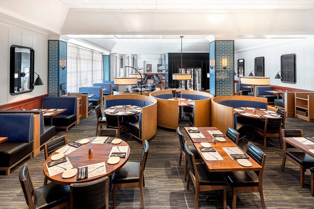 Legal Sea Foods | restaurant | Northshore Mall, 210 Andover St, Peabody, MA 01960, USA | 9785324500 OR +1 978-532-4500