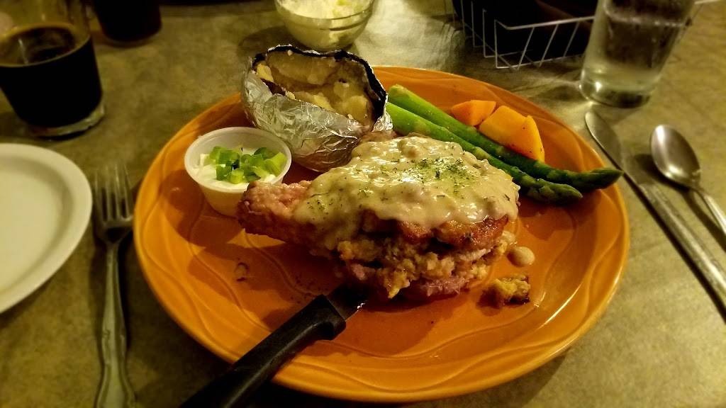 Tomats Restaurant | restaurant | 1123 Grant Ave, Winters, CA 95694, USA | 5307953404 OR +1 530-795-3404