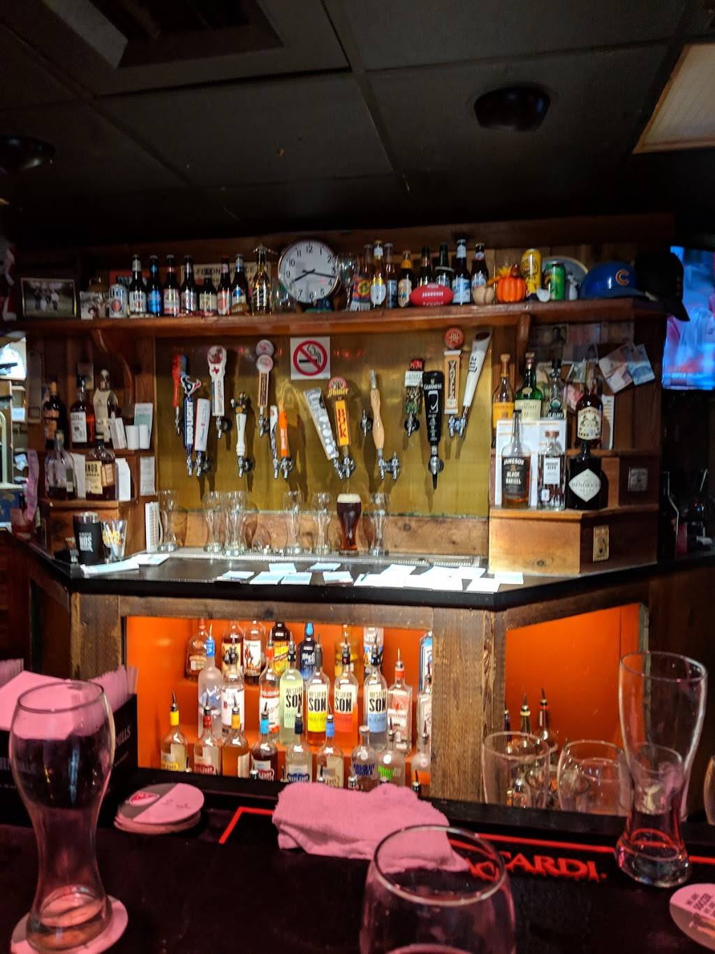 Mollys Pub | restaurant | 11128 Westheimer Rd, Houston, TX 77042, USA | 7137899580 OR +1 713-789-9580