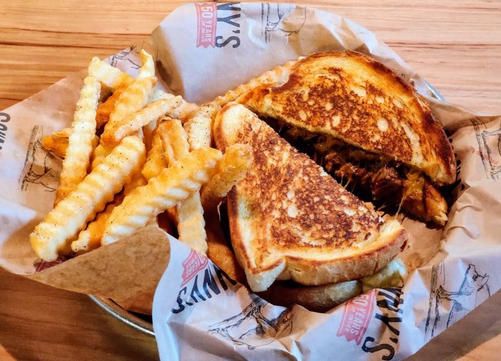 Sonnys BBQ | restaurant | 2900 Cheney Hwy, Titusville, FL 32780, USA | 3213852665 OR +1 321-385-2665