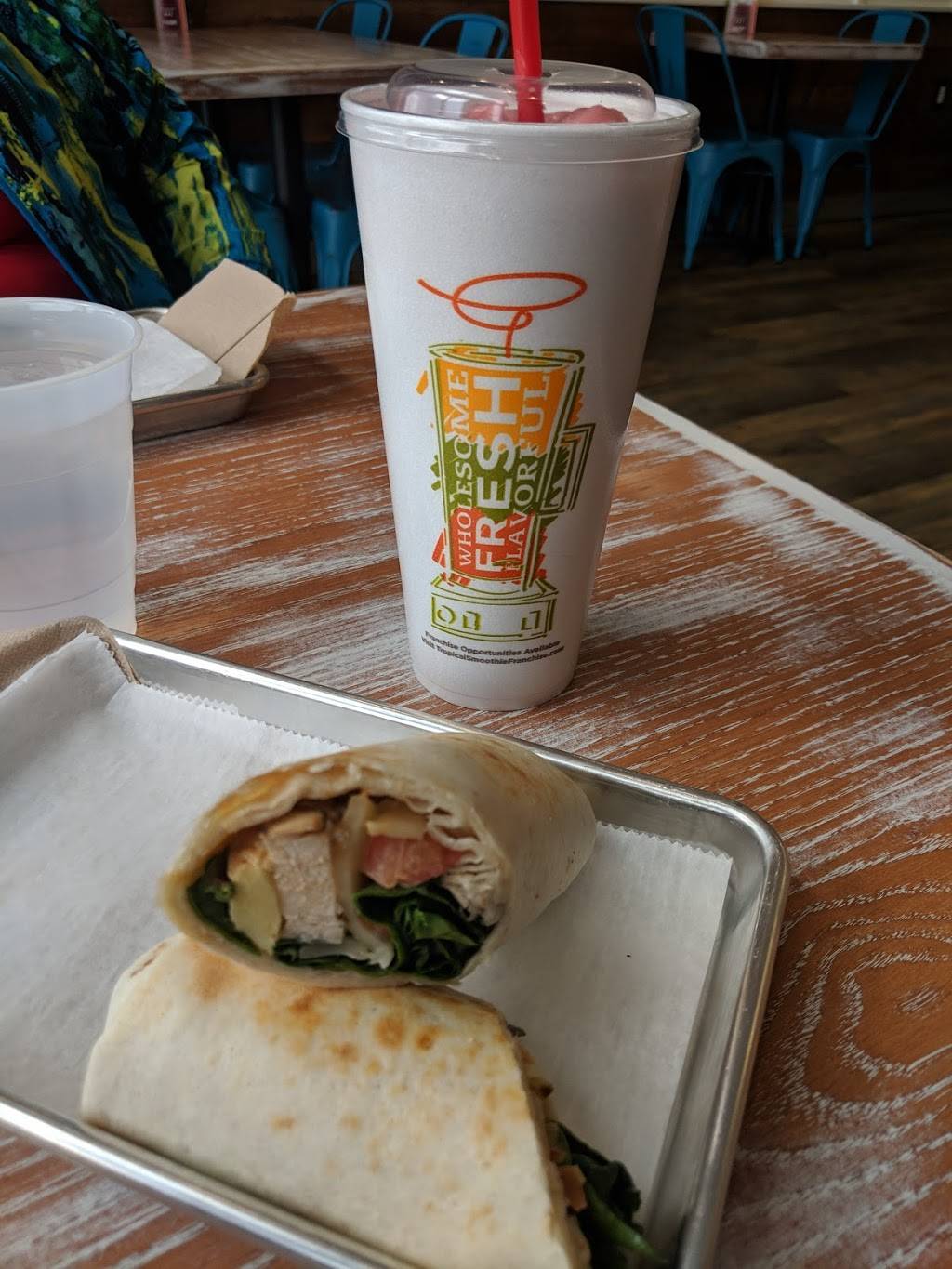 Tropical Smoothie Cafe | restaurant | 160 Jordan Creek Pkwy Suite 120, West Des Moines, IA 50266, USA | 5152222609 OR +1 515-222-2609