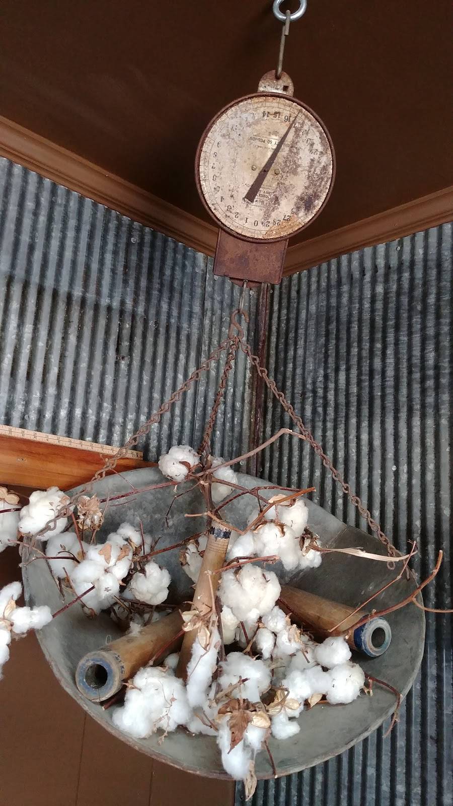 Shirleys Mainline BBQ | restaurant | Pell City, AL 35125, USA | 2058842760 OR +1 205-884-2760