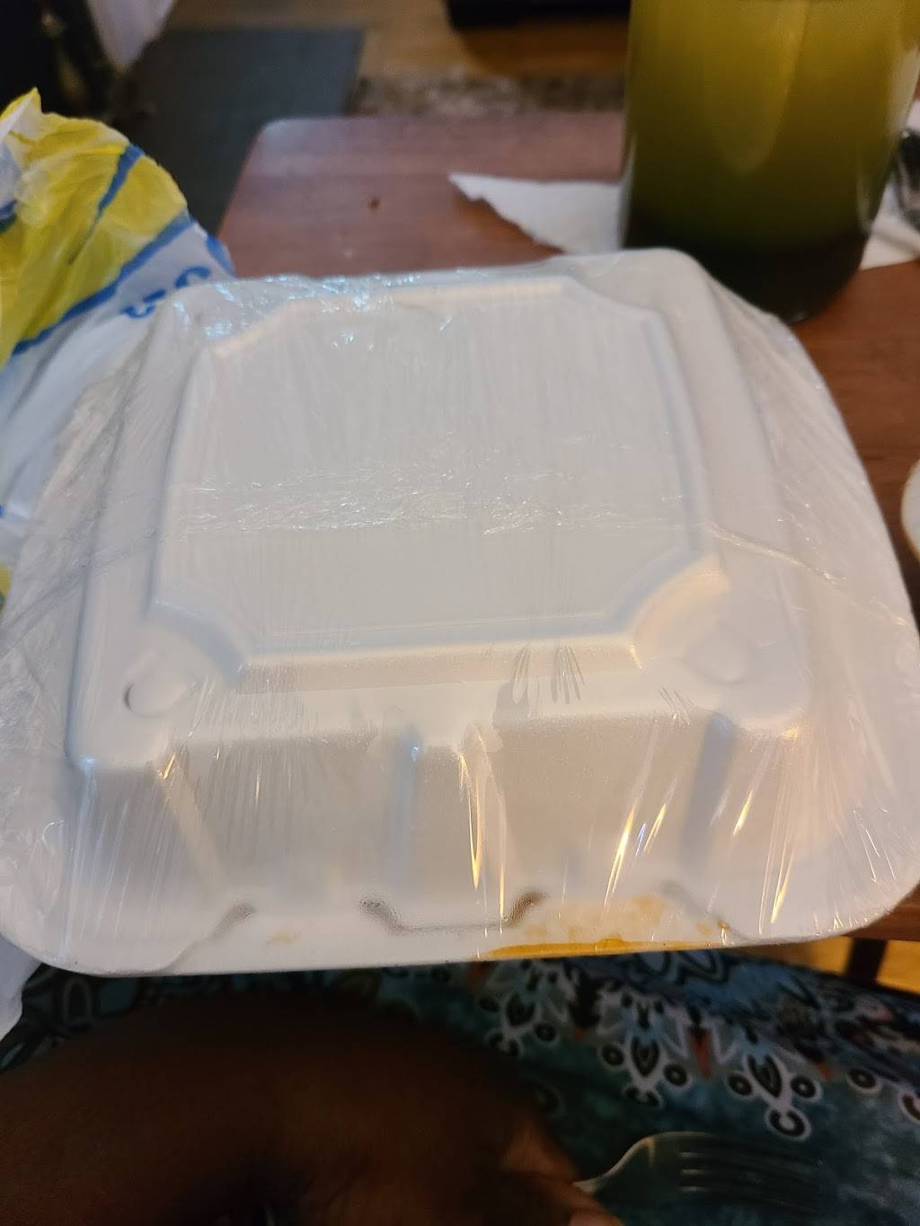 Grill N Dutchy | restaurant | 5522 Germantown Ave, Philadelphia, PA 19144, USA | 2158493500 OR +1 215-849-3500