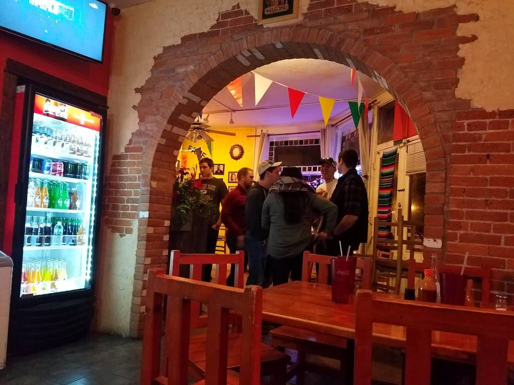 Tortas Guicho Dominguez | restaurant | 641 Virginia Ave, Indianapolis, IN 46203, USA | 3176580735 OR +1 317-658-0735